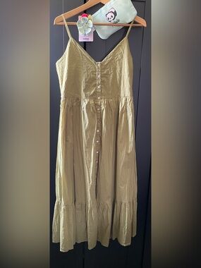 NWOT Girly bundle! Bila 77 dress w/ a kawaii Panda clutch & lemon hair claw.